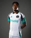 Camisa Newcastle III 24/25 - Torcedor - Adidas Branca e Azul